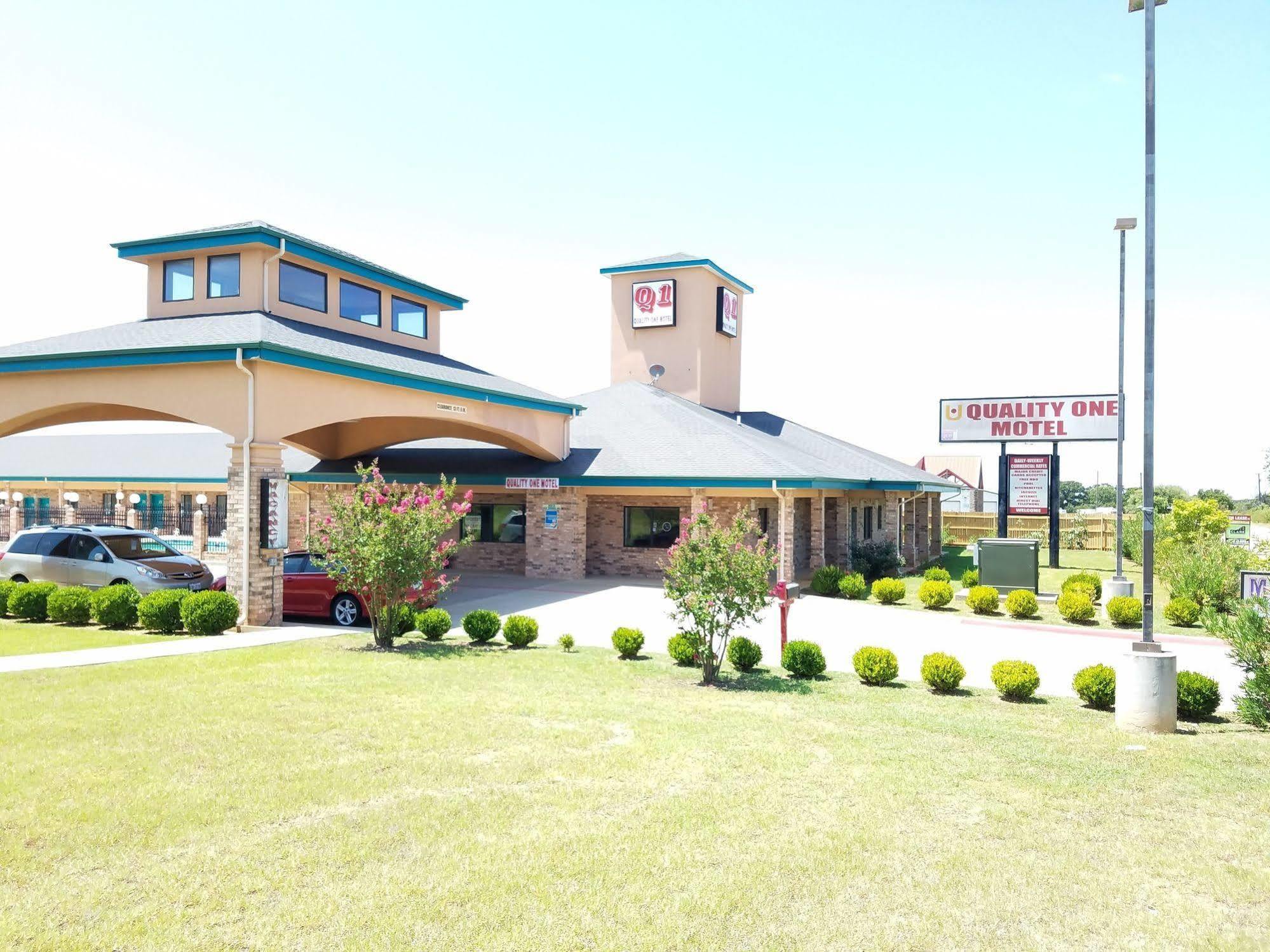 Quality One Motel Weatherford Eksteriør bilde